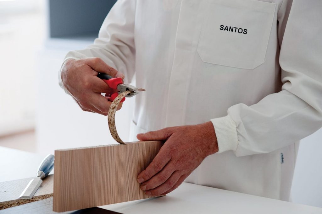 Controles de calidad de los muebles de Cocina Santos
