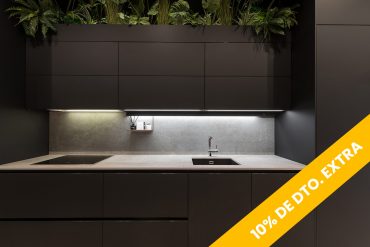 Promoción Cocinas Negra Santos con 10% de dto. Extra